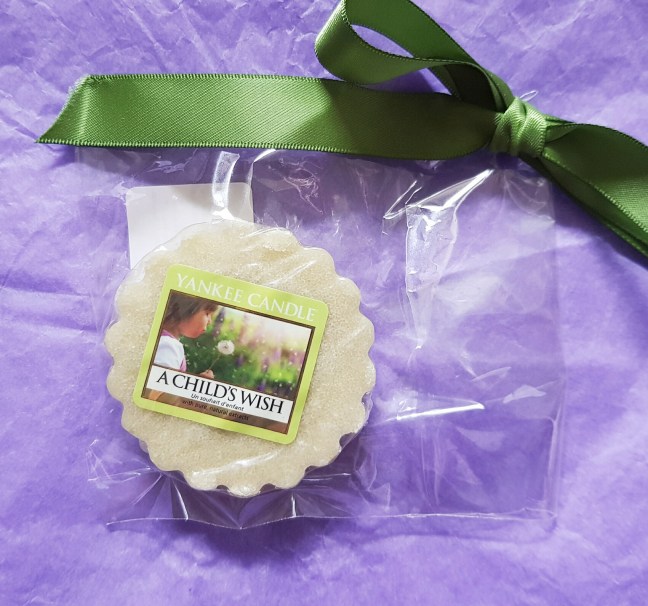 Tarta parfumată A Child's Wish de la Yankee Candle yankee land Tarta parfumată A Child's Wish de la Yankee Candle yankee land