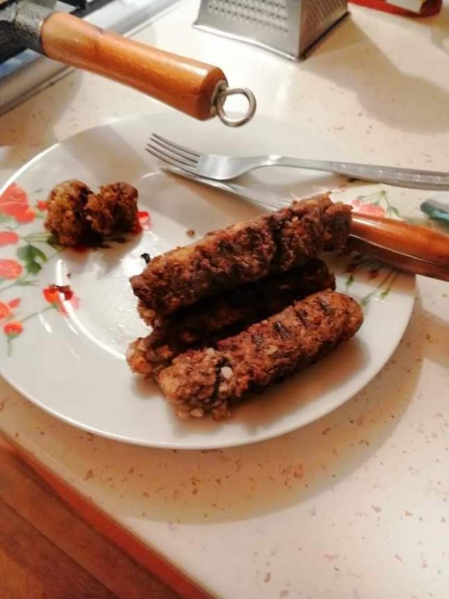 Mancare vegana mici veganj interviuri cu vegani Mancare vegana mici vegani interviuri cu vegani