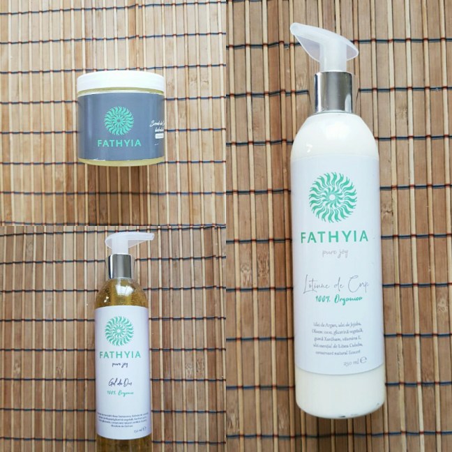 Scurb gel de dus loțiune de corp fathyia vegan cruelty-free Scrub de corp gel de dus loțiune de corp fathyia vegan cruelty-free