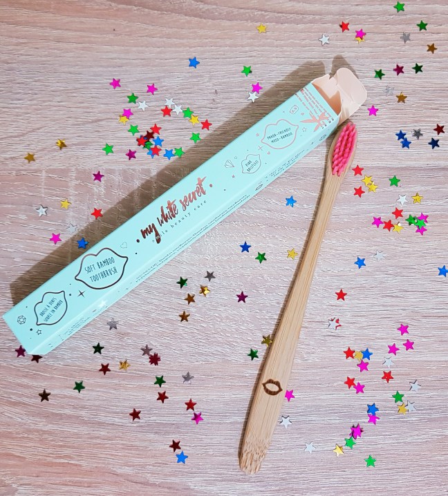 My White Secret ață dentară periuță de dinți din lemn bambus moso pastă de dinți tablete masticabile zero waste cărbune sticlă carton fără plastic plastic free vegan cruelty-free eco-friendly Panda-friendly biodegradabil