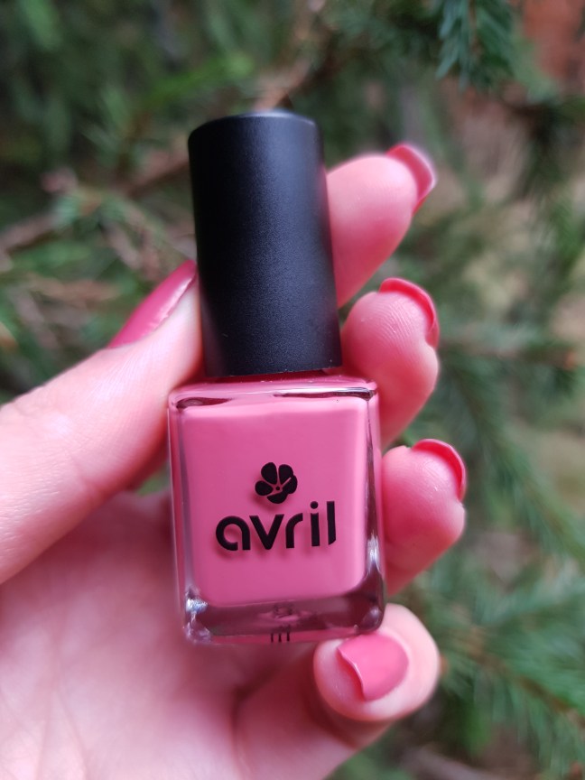 Ojă 7 free Avril Roz Patinat vegan netestat pe animale Ojă 7 free Avril Roz Patinat vegan netestat pe animale